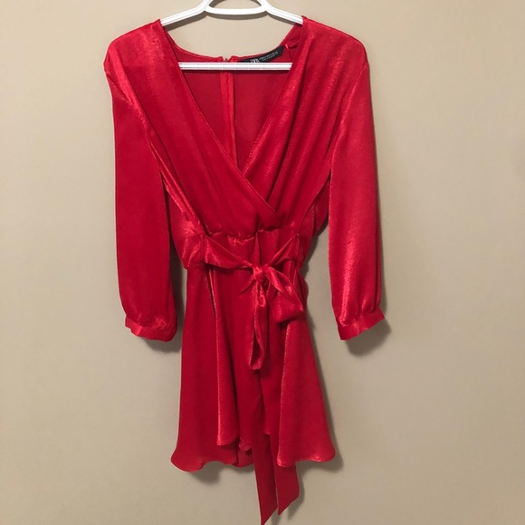Zara Red Romper - Picture 2 of 4